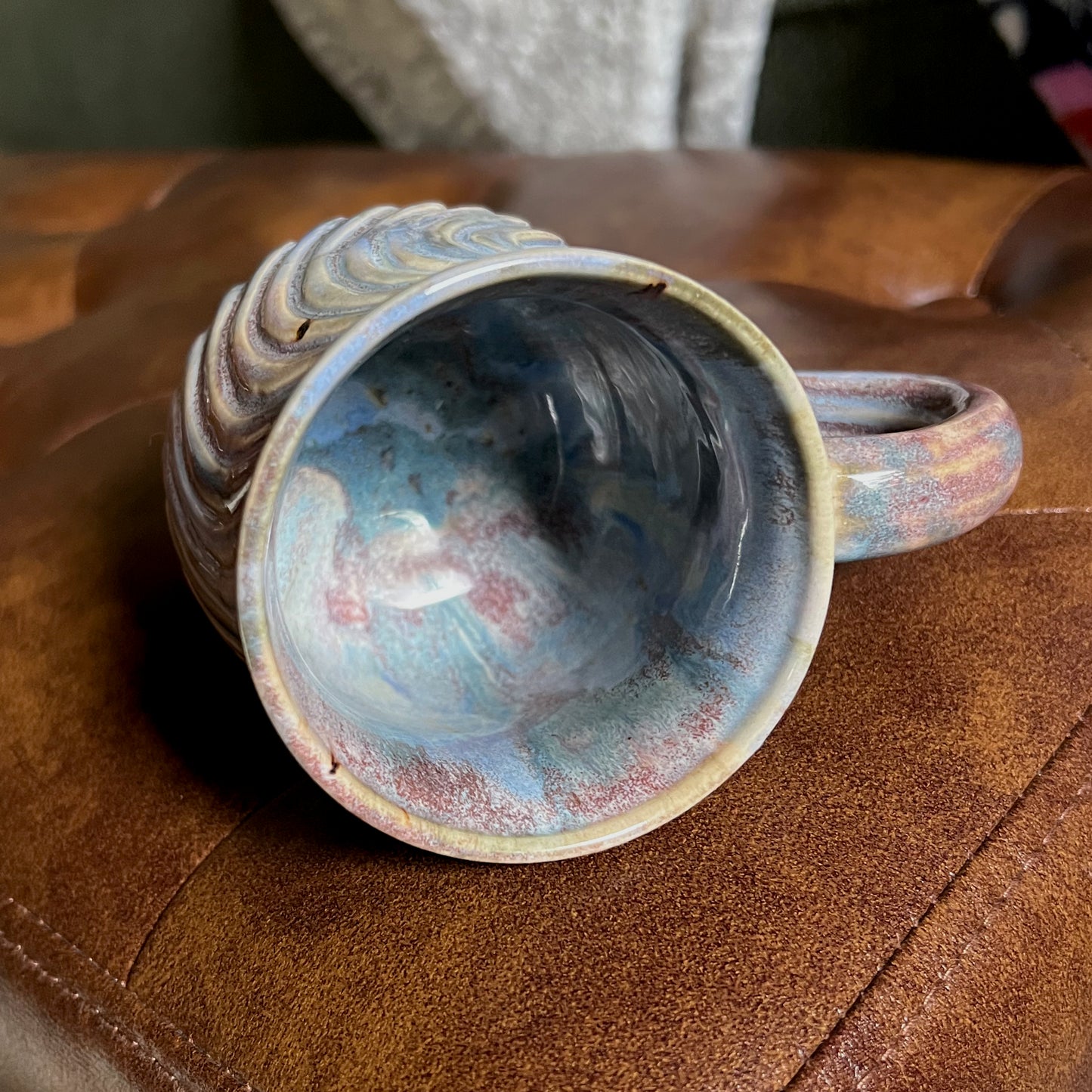 Squiggle Ripple Carved Mug