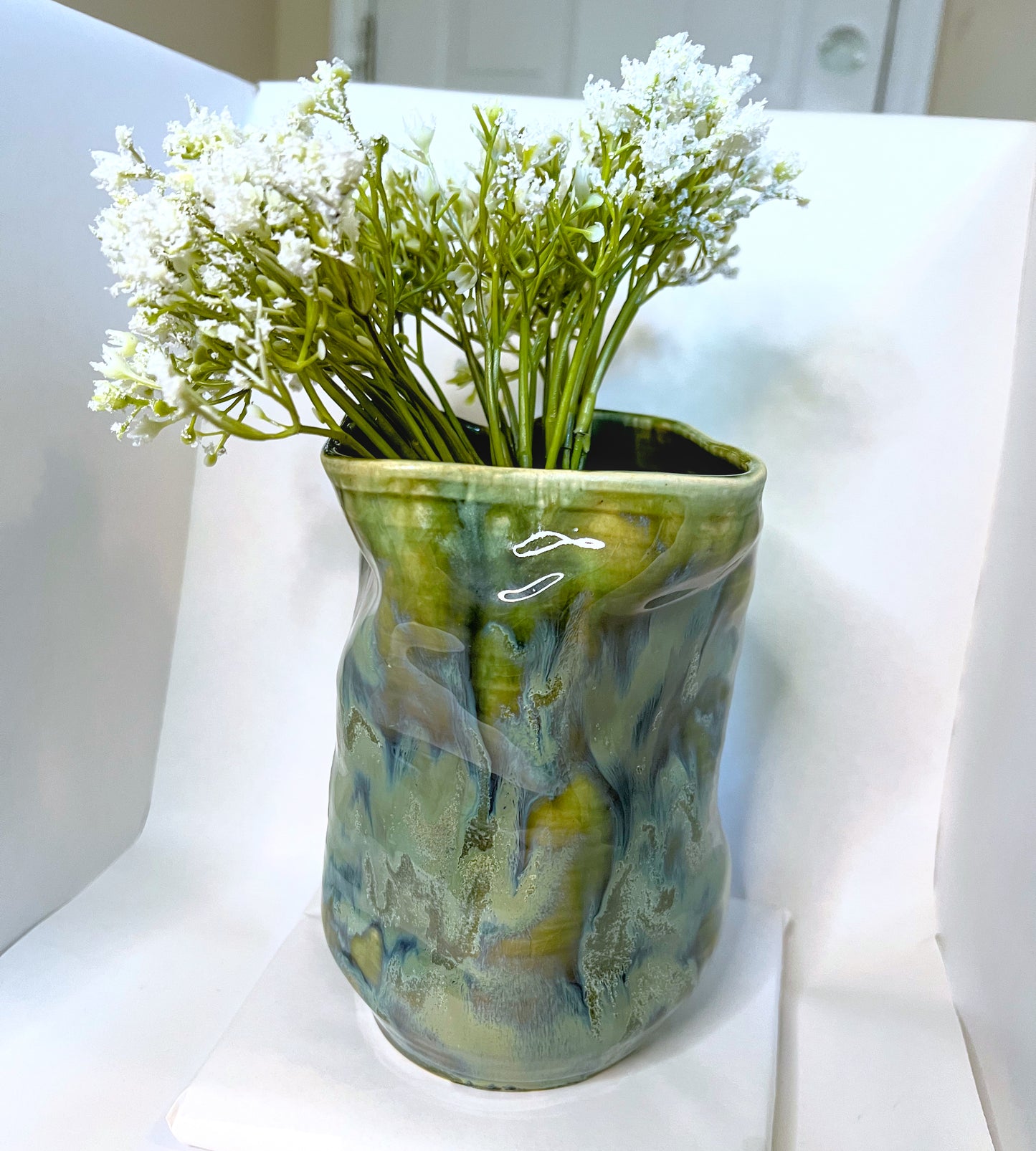 Seaweed Ripple Textured Flower Vase